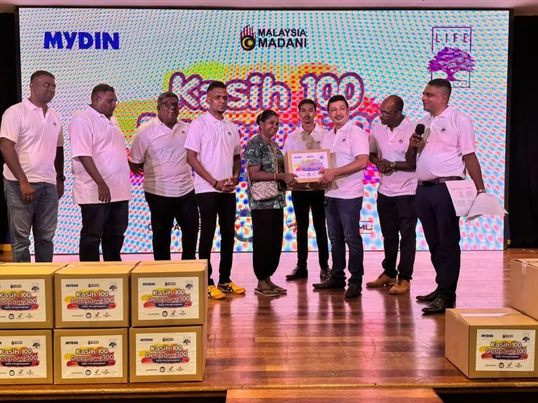 LIFE Malaysia team presents Deepavali food aid to families, 2025