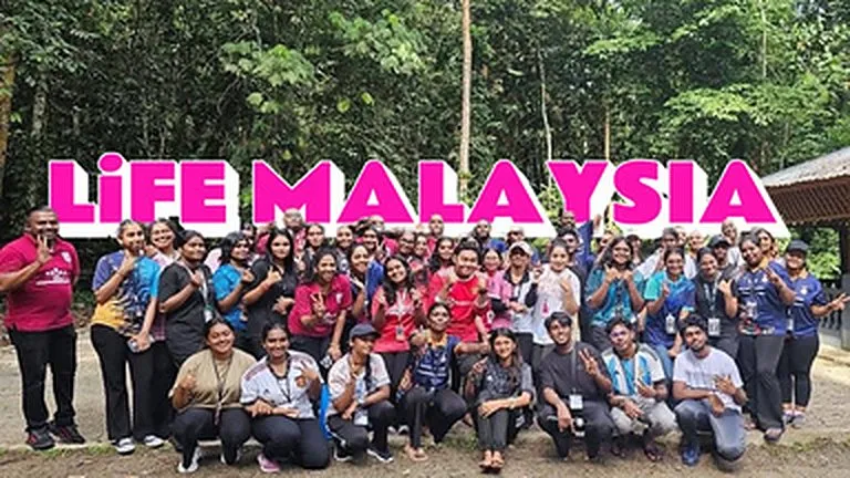 University students and LIFE Malaysia volunteers group photo, 2025